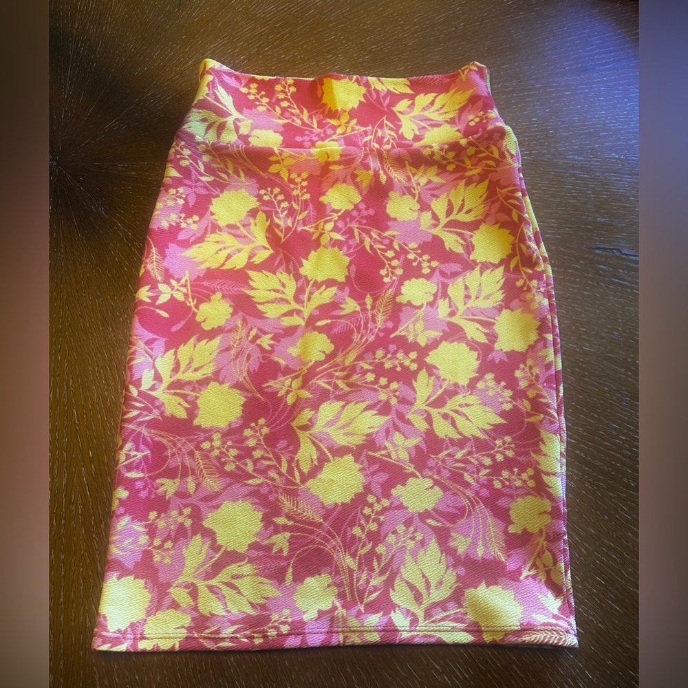 LulaRoe Floral Coral and Yellow Pencil Skirt Cassie